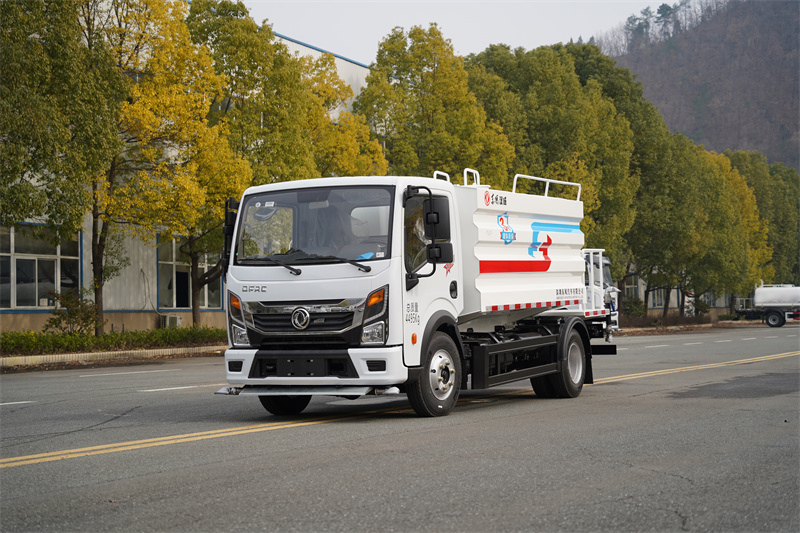 東風股份K6藍牌灑水車 7方（燃油車）