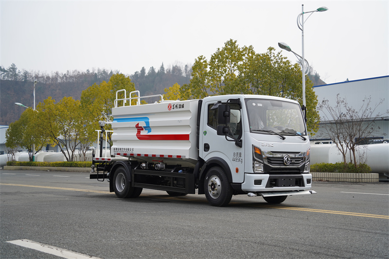 東風股份K6藍牌灑水車 7方（燃油車）